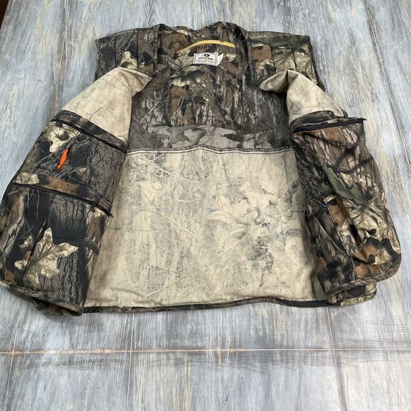 Mossy Oak Vest - Picture 2 of 4